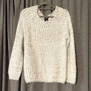Sweater NWT